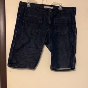 Old navy dark wash Bermuda short